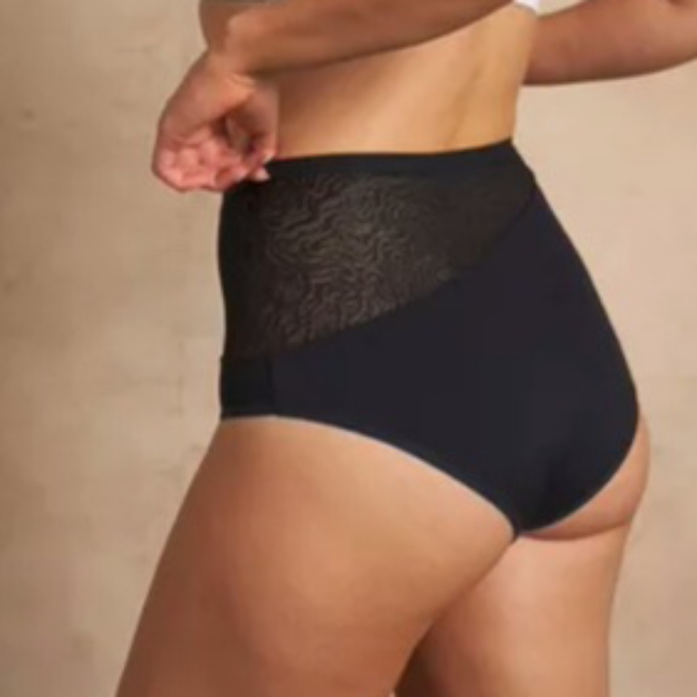 Saalt Leakproof Lace High-Waisted Underwear - Picture 4 of 5